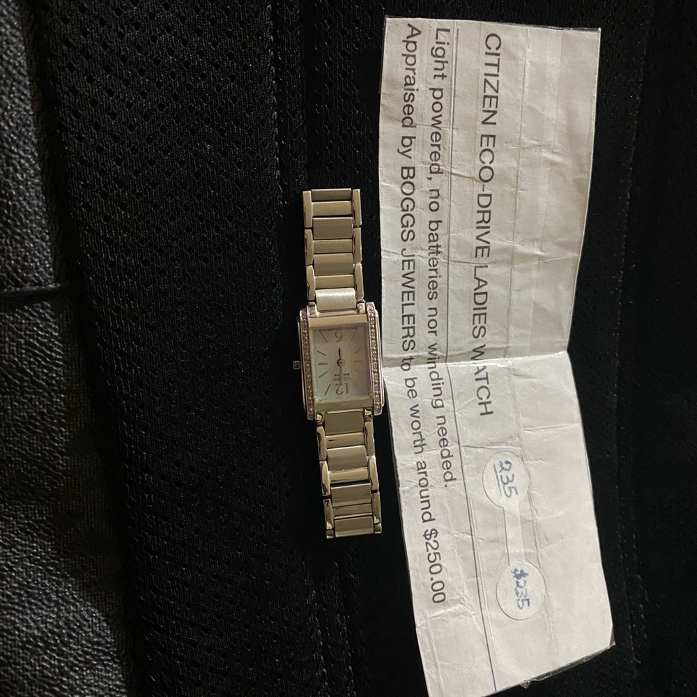 Citizen Eco-Drive Ladies Watch - Gold